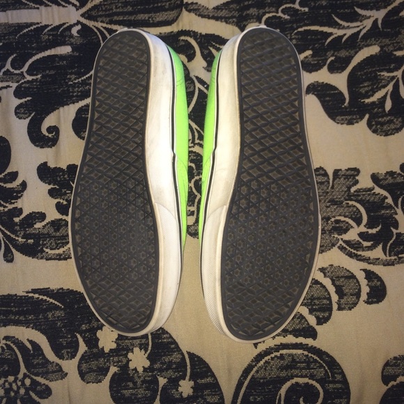 neon green vans - Picture 3 of 3