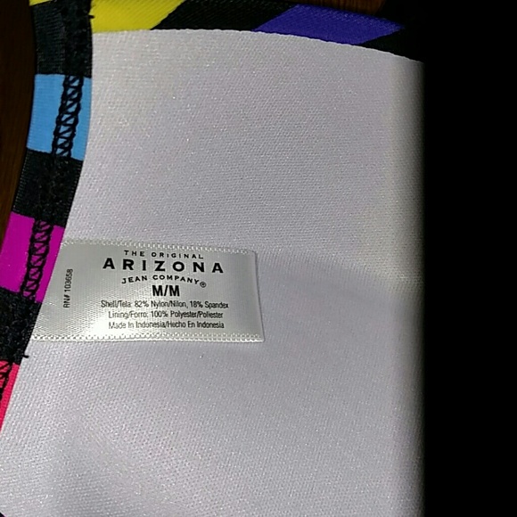 Swim top - Picture 4 of 4