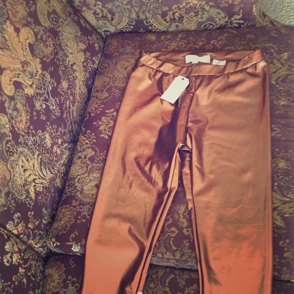 Bronze legging