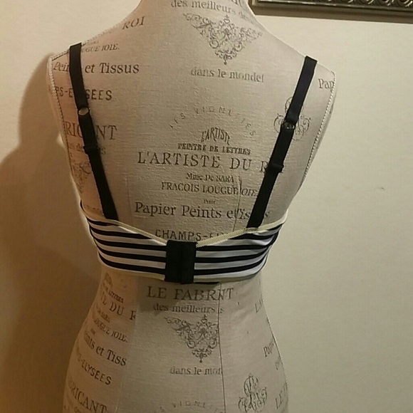 Bra - Picture 3 of 3
