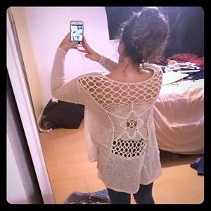 Beautiful back piece top