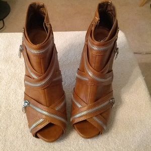 *** Twisted - Stephanie