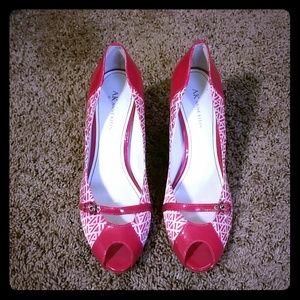 Anne klein hot pink heels.