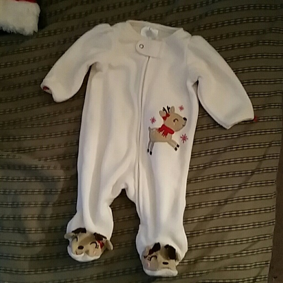 Donated, Fleece Christmas outfit for Newborns - Picture 1 of 3