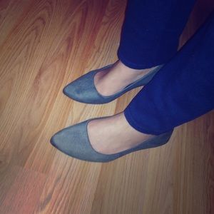 American Eagle flats