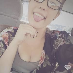 Meet your Posher, Lyndie