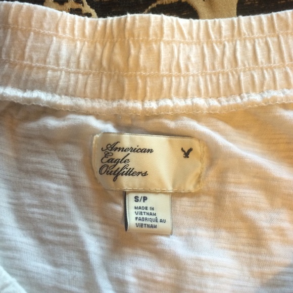 white skirt - Picture 2 of 2