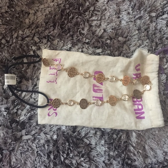 🆕❗️NWT Urban outfitters headband - Picture 1 of 3