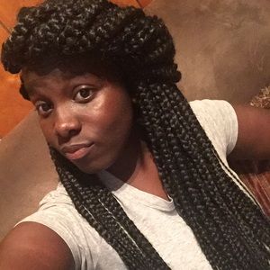 Meet your Posher, Darnesha