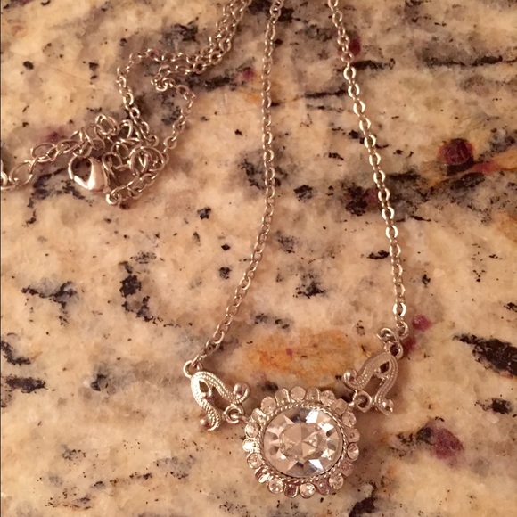 Vintage necklace with clear gem