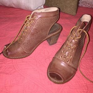Brown boots