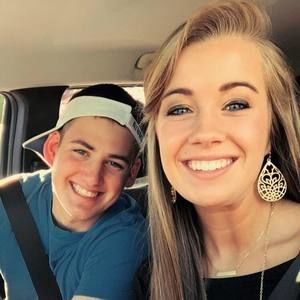 Meet your Posher, Dale