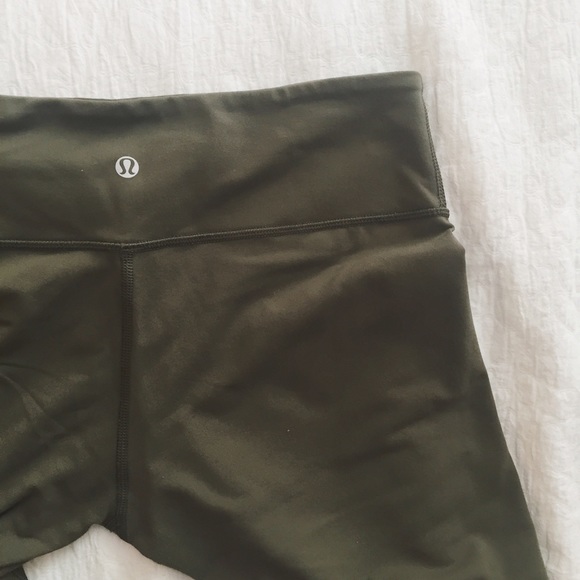 ❌SOLD❌Lululemon Olive Green Wunder Under