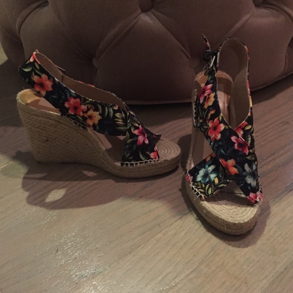 Flower Print Wedges