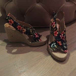 Flower Print Wedges