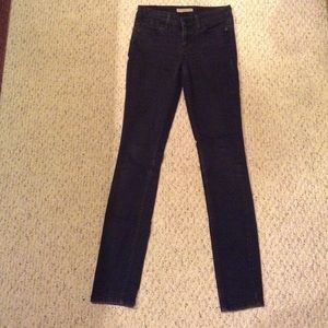 Black Guess skinny jeans