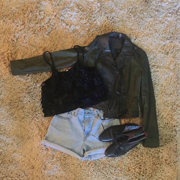 black and dark green outfit