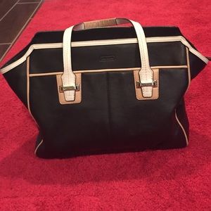 Authentic leather Coach black,white, beige handbag
