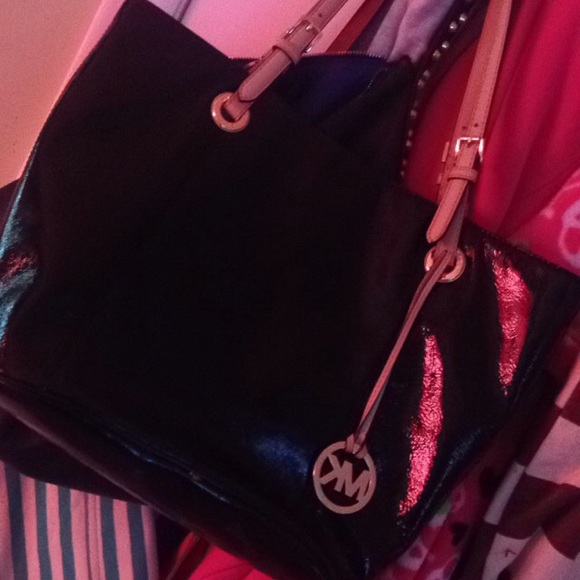 Michael Kors purse
