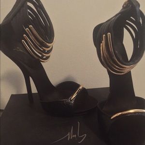 Giuseppe Zanotti Gold ankle cuff sandal size 37.5
