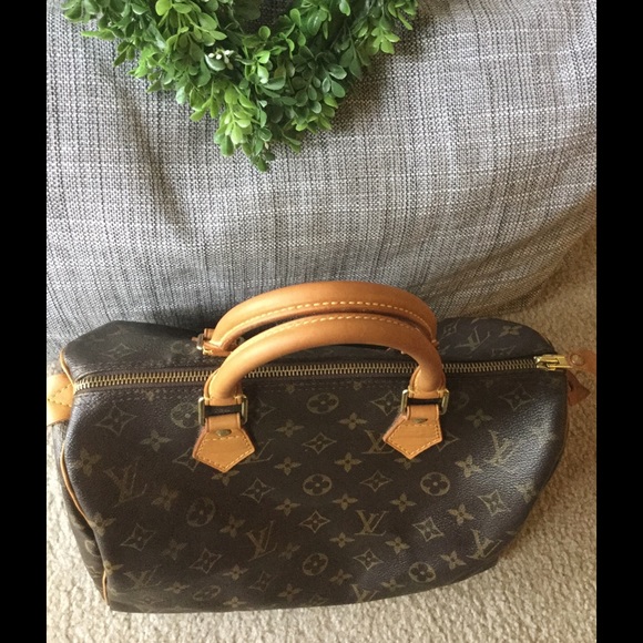 SOLD‼️ - Picture 3 of 4