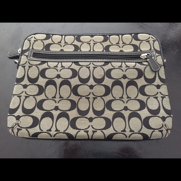 Genuine Coach 10" Tablet Case - Picture 2 of 4
