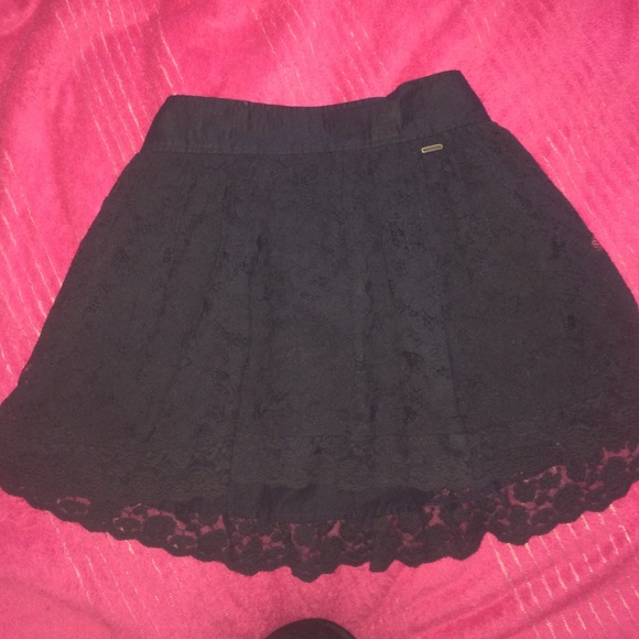 navy skirt