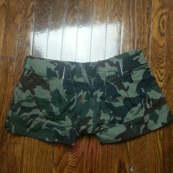 Diy handmade shorts camo