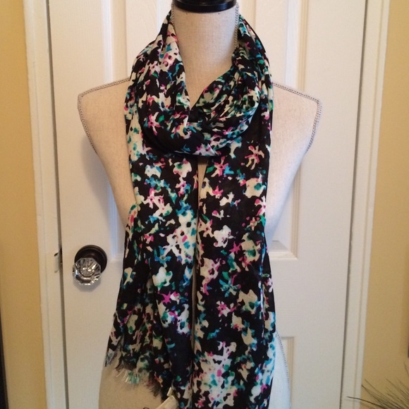 🔴SOLD!! 🔴NWT Kate Spade scarf - Picture 2 of 4