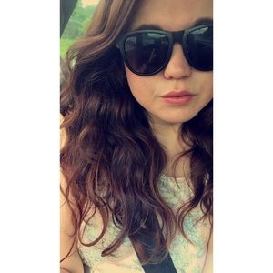 Meet your Posher, Erin