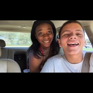 Meet your Posher, Olivia