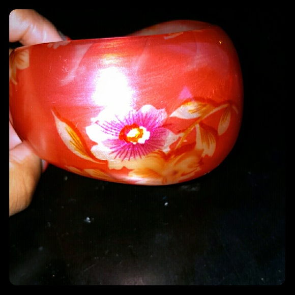 Flower bangle - Picture 1 of 2
