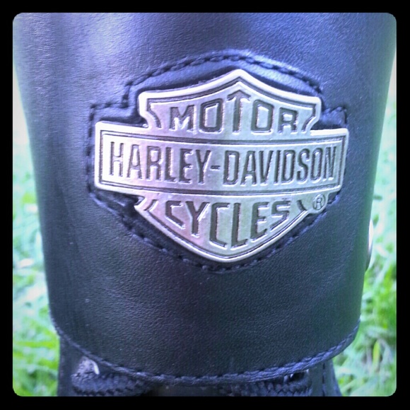 New! Womans Harley-Davidson boots