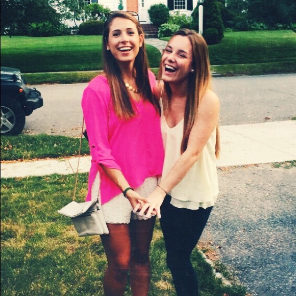 Meet your Posher, Hailey - Picture 1 of 1