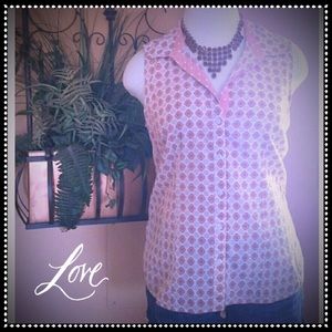 Lovely Croft & Barrow top