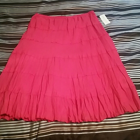 Red peasant skirt