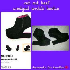 black ankle boot wedge cut out heels size 7-7.5