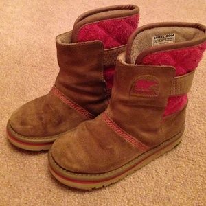 Snow boots for little girls