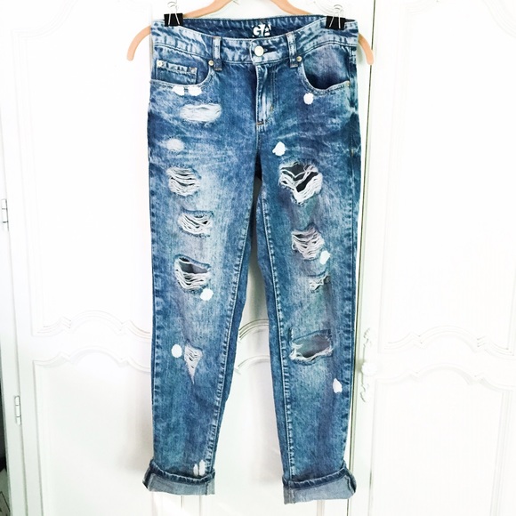 Garage Distressed Boyfriend Jeans