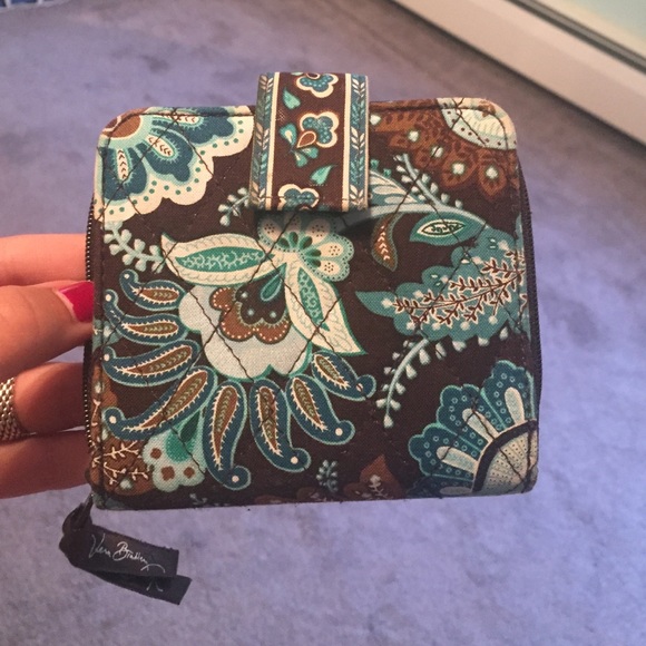 **Discontinued** Vera Bradley Wallet