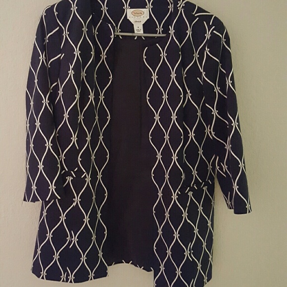 Dark blue blazer