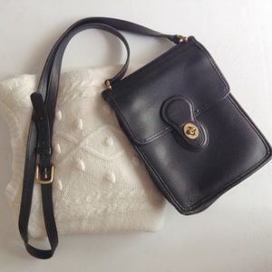 Coach Bags - 💐HP💐Coach Willis Murphy Bag Coach Bags - 💐HP💐Coach Willis Murphy Bag