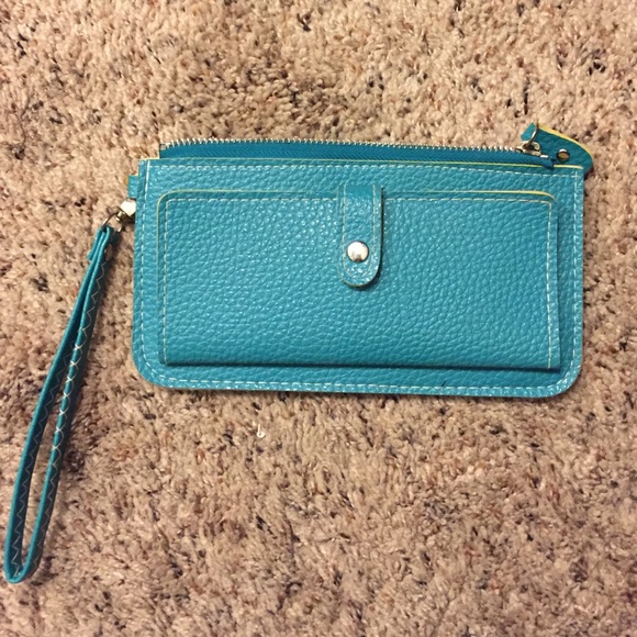Cute teal blue wristlet💁🏻