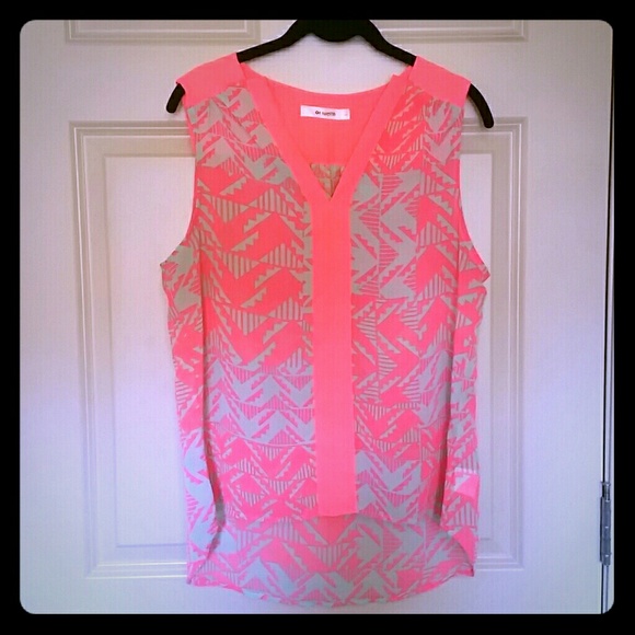 Neon pink patterned top