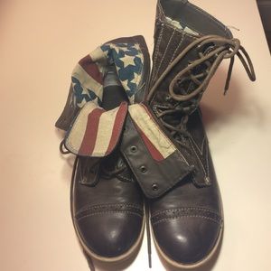 Amerian flag boots