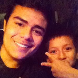 Meet your Posher, Isay