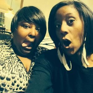 Meet your Posher, Joi