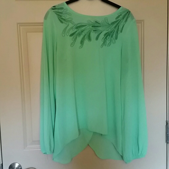 Neon green top