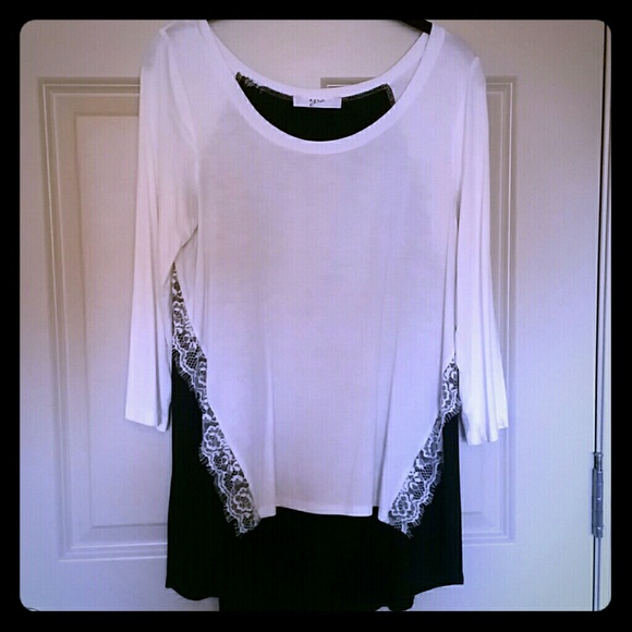 Black & white top