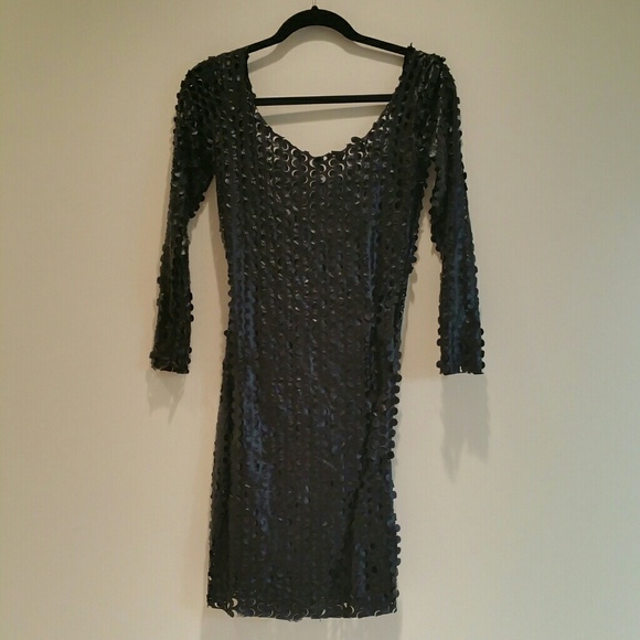 Dress - Picture 2 of 3